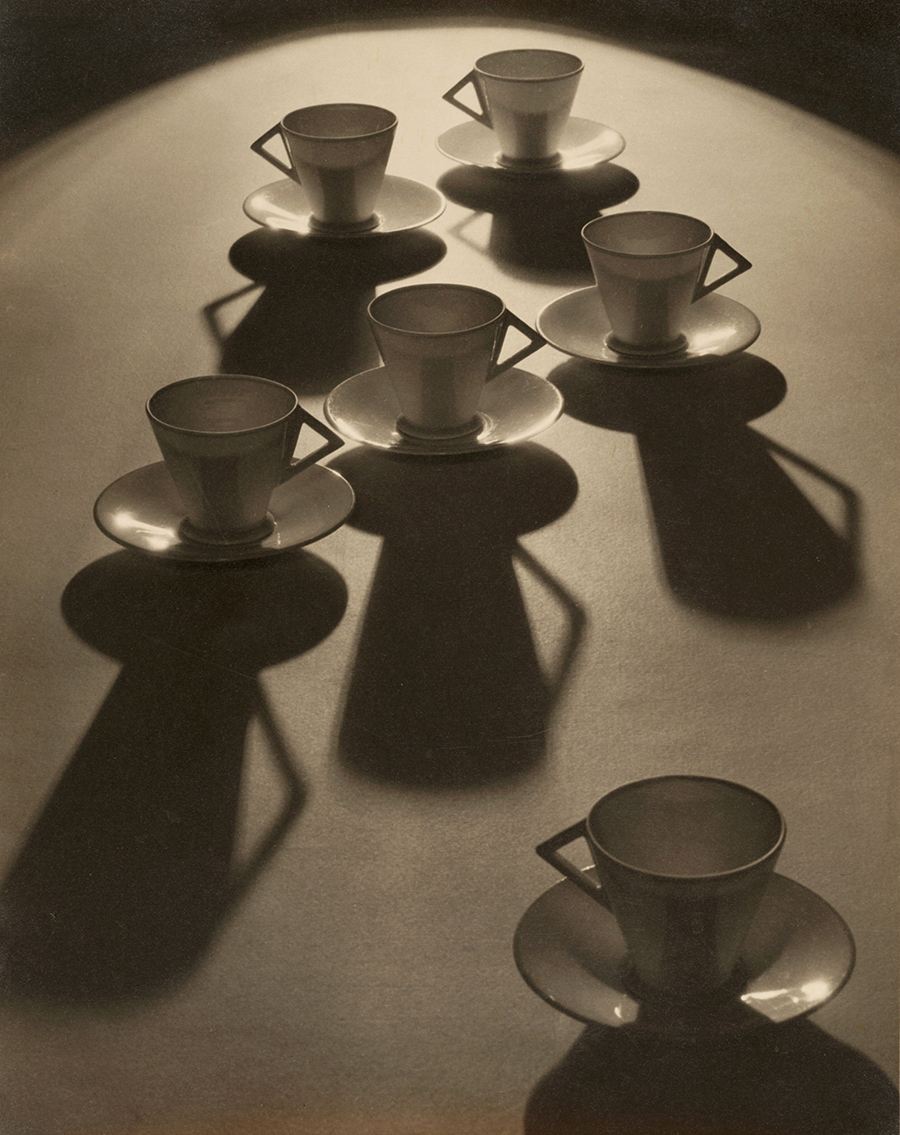 Tea cup ballet circa 1935, Olive Cotton © Art Gallery of New South Wales Photography Collection Handbook, 2007