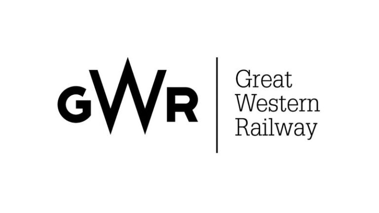 Shima Ryū - Japanese Photographer - Hundred Heroines